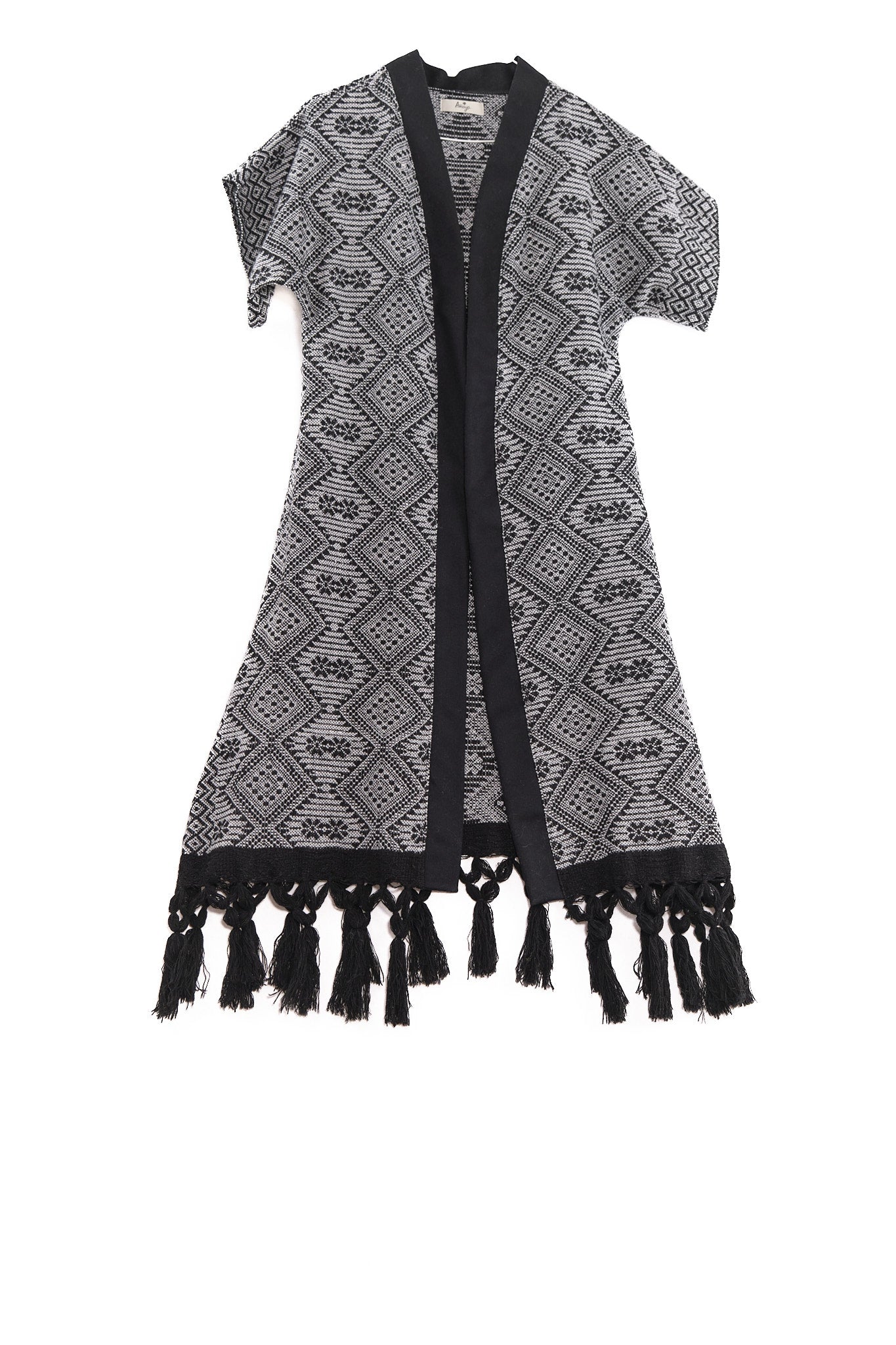 Kibozo Cape Black garment