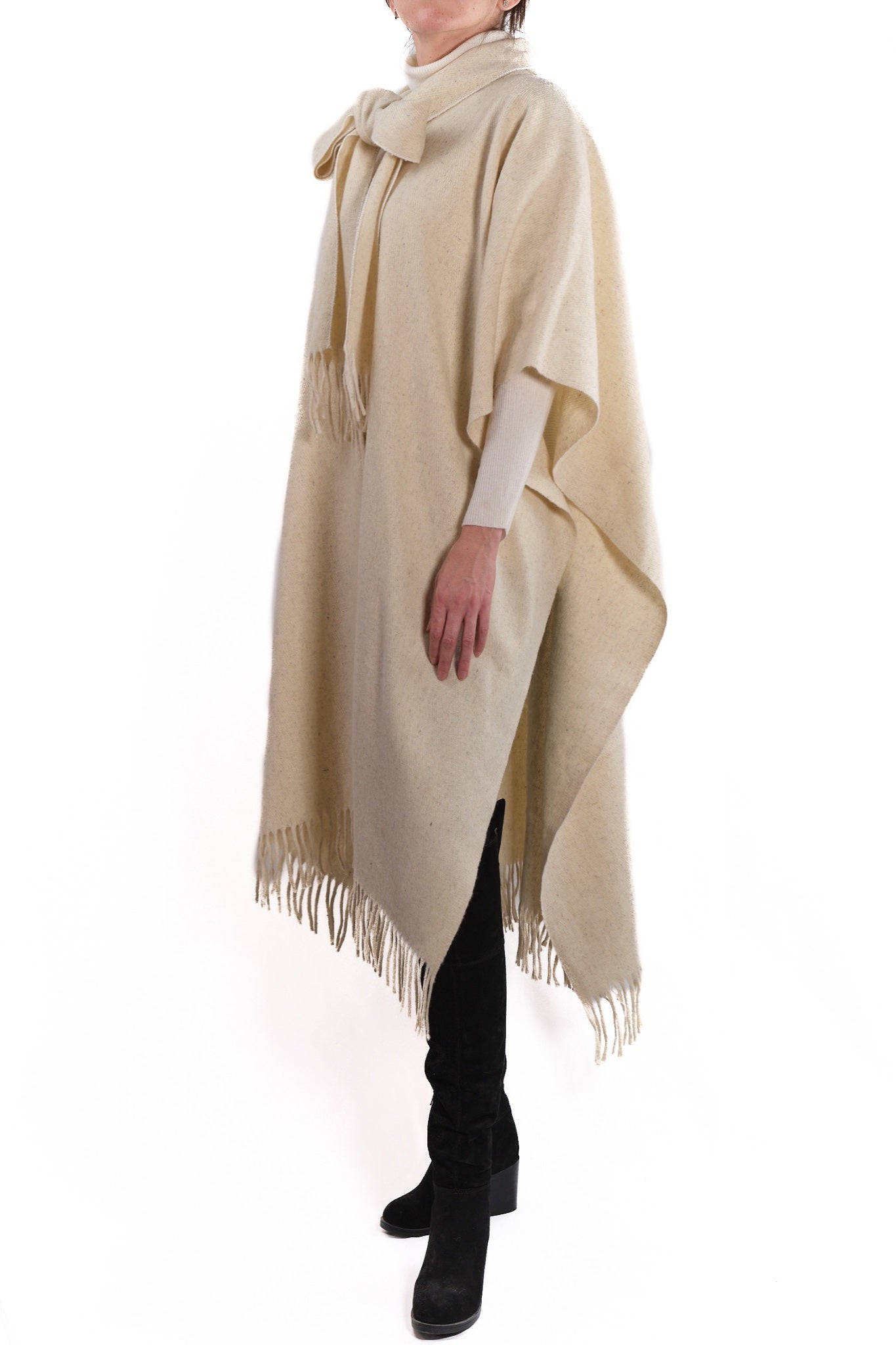 Sandra long wool cape plain ecru