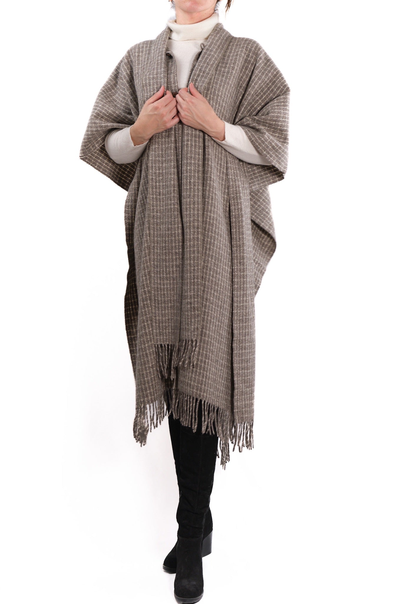 Sandra long wool cape small squares