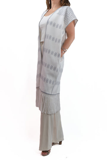 Huipil Vest San Juan white with brocade in grey