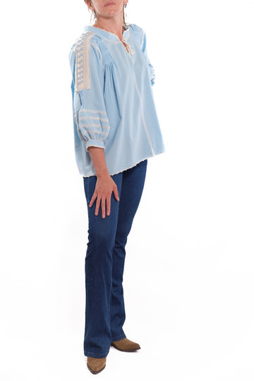 Odilia Blouse light blue with blue and white embroidery