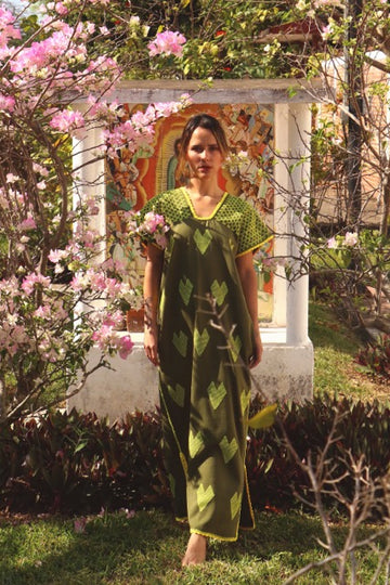 Huipil Kleid San Juan grün mit Herzen