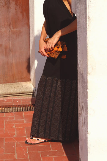 Mitla dress black details